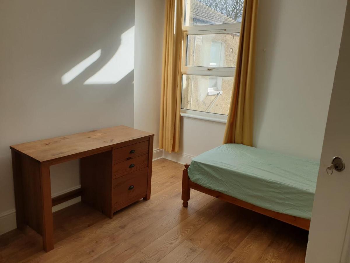 Burney Tomar House Lejlighed Croydon Eksteriør billede