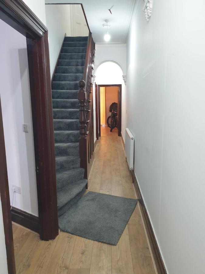 Burney Tomar House Lejlighed Croydon Eksteriør billede